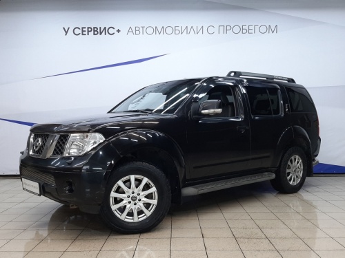 Nissan Pathfinder III